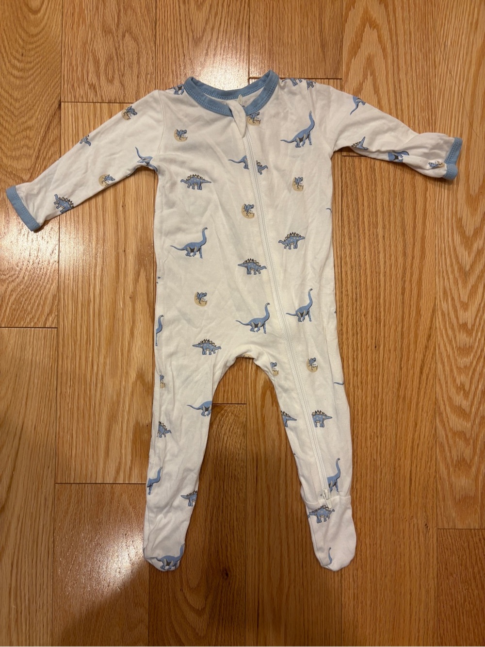 Kyte Baby Dinosaur One-Piece Zip Footed Sleeper